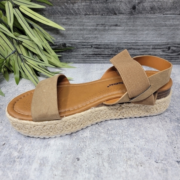 Pierre Dumas | Tan Elastic Strap Platform Sandals Size 8M - Picture 7 of 10